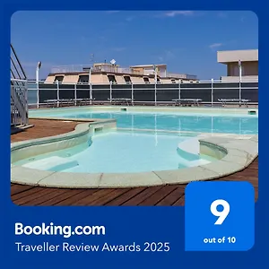 4* Aparthotel Club House